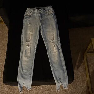 Kendall + Kylie Blue Skinny Jeans with Distressed Details Size 0/24
